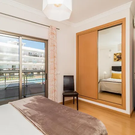 Vandalou By Alzira * 阿尔布费拉